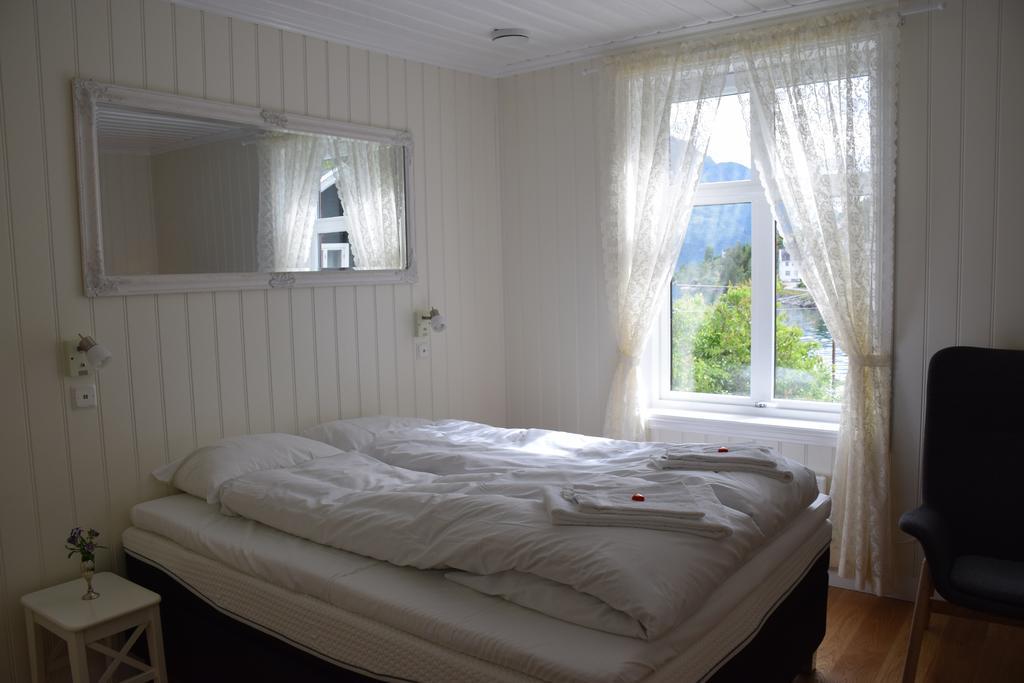 Отель Dosen Gard Luster Экстерьер фото