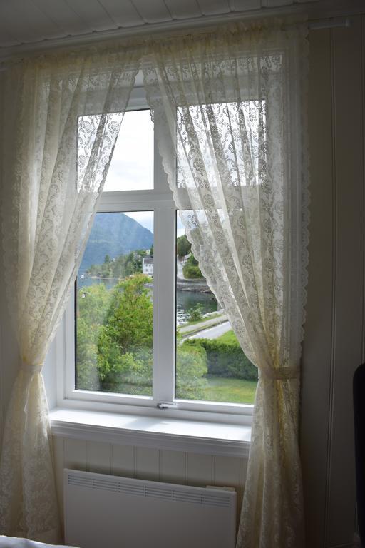 Отель Dosen Gard Luster Экстерьер фото